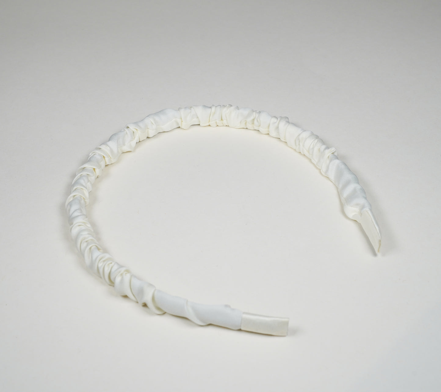 H24018 Narrow Satin Headband