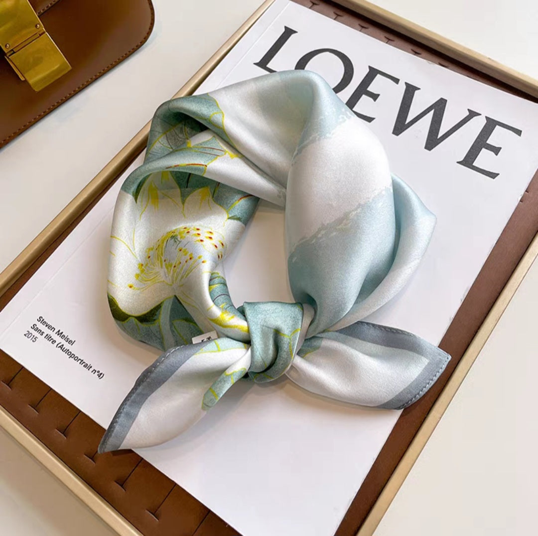 SF25026 100% Silk Bandana- Lily Green